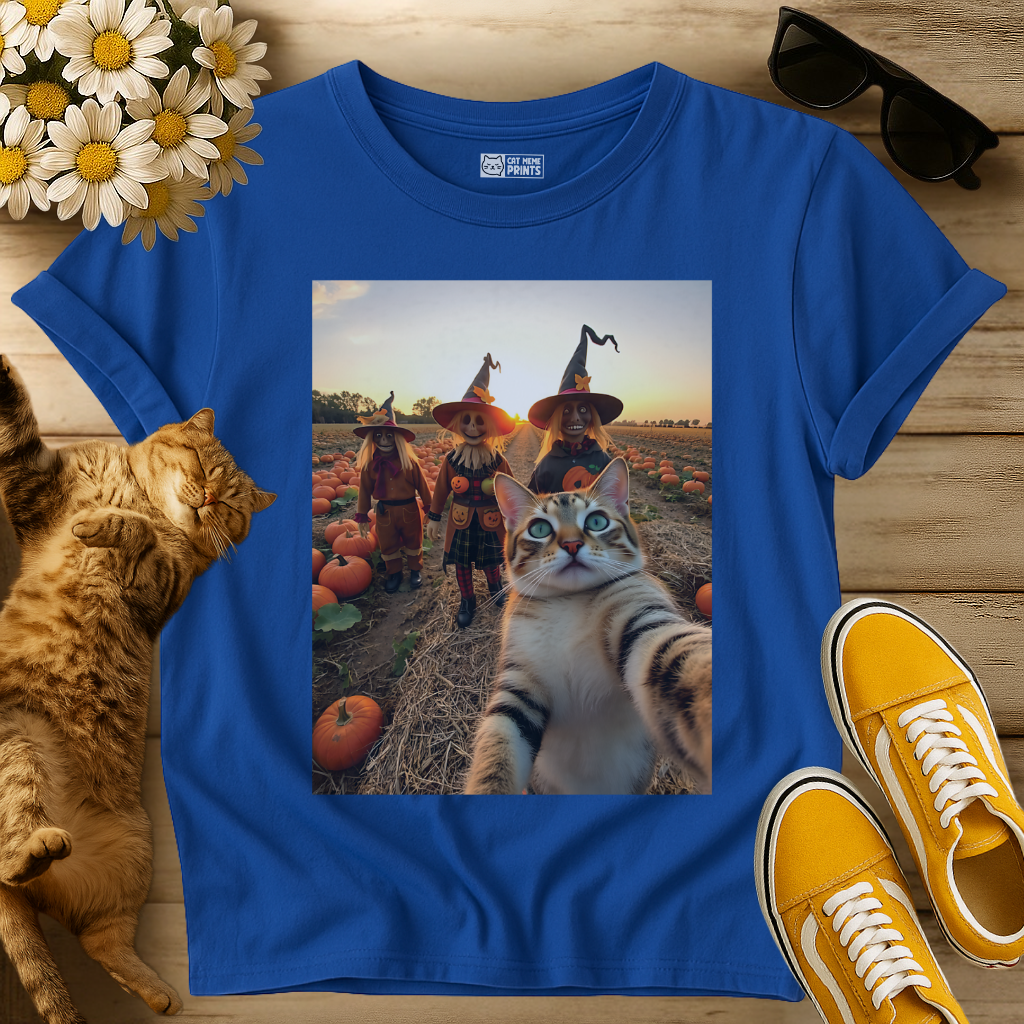 Cat Selfie with Scarecrow T-Shirt