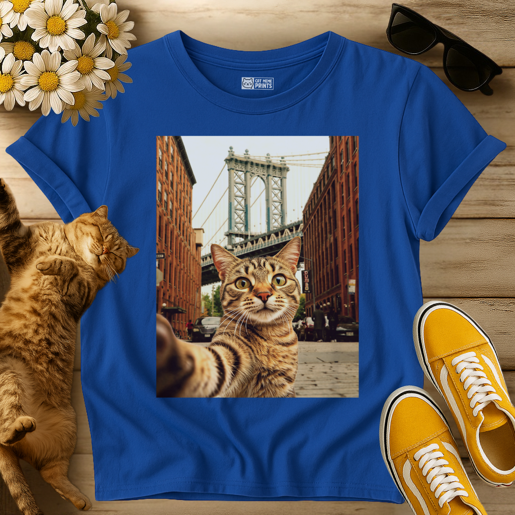 Cat Selfie Brooklyn Manhattan Bridge T-Shirt