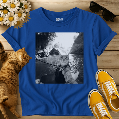 Cat Selfie Sailing Boat Adventure T-Shirt