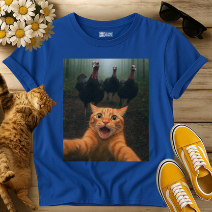 Cat Selfie Turkey Chase Thanksgiving T-Shirt
