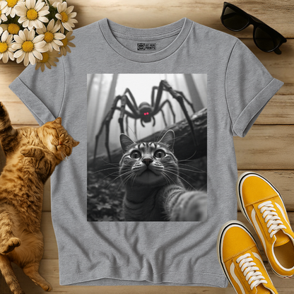 Cat Selfie With Spider T-Shirt
