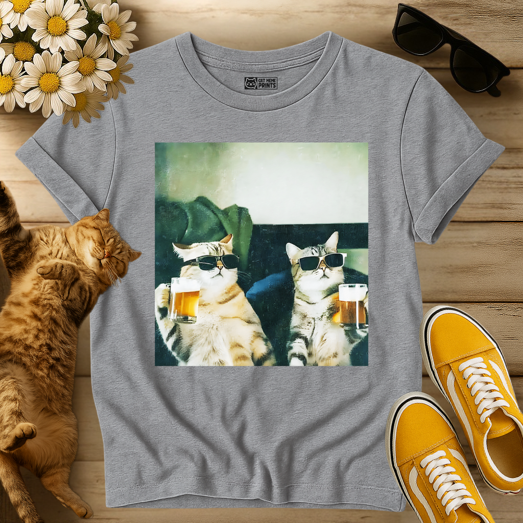 Chill & Cool Cats Drinking Selfie T-Shirt