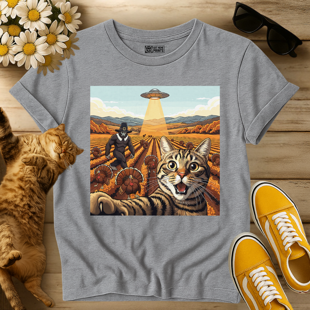 Cat Selfie With Tureky UFO Bigfoot T-Shirt