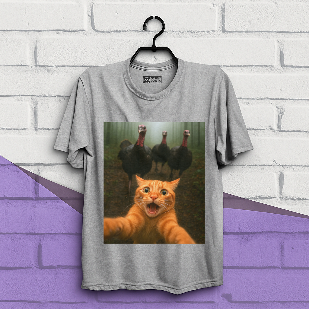Cat Selfie Turkey Chase Thanksgiving T-Shirt