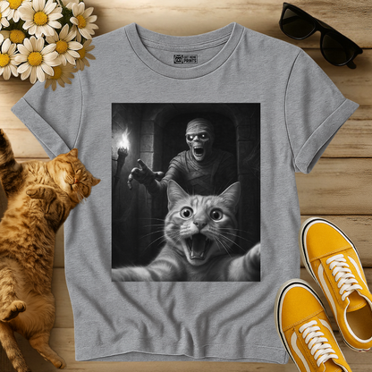 Cat Selfie with a Mummy T-Shirt