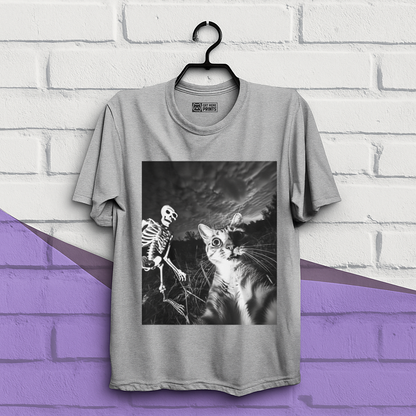 Cat Selfie with Skeleton Halloween T-Shirt