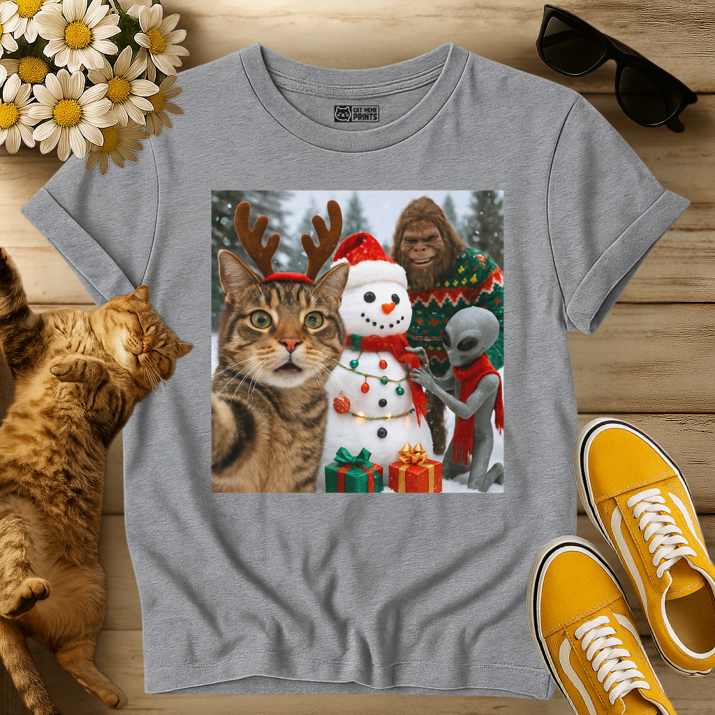 Cat Selfie With Snowman Bigfoot Alien T-Shirt