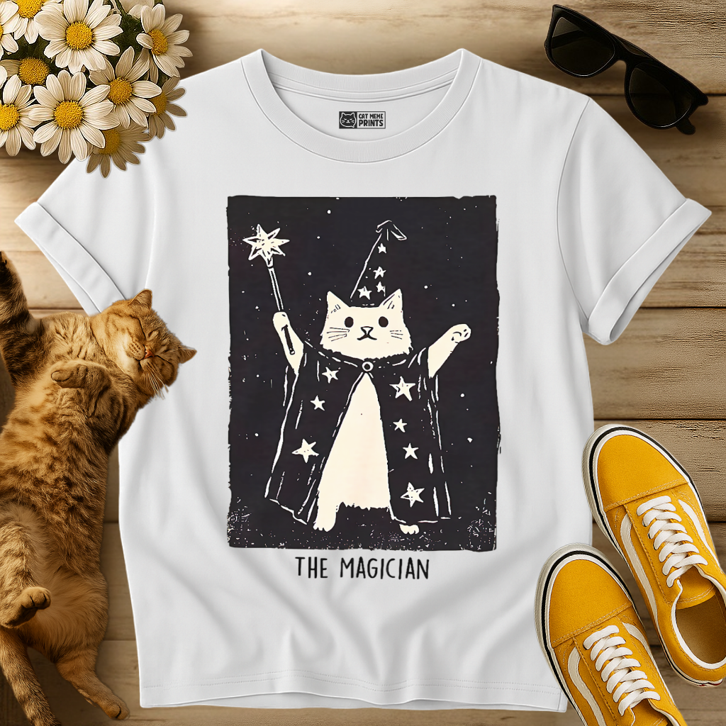 Wizard Cat Weird Tarot Card The Magician T-Shirt