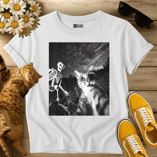 Cat Selfie with Skeleton Halloween T-Shirt