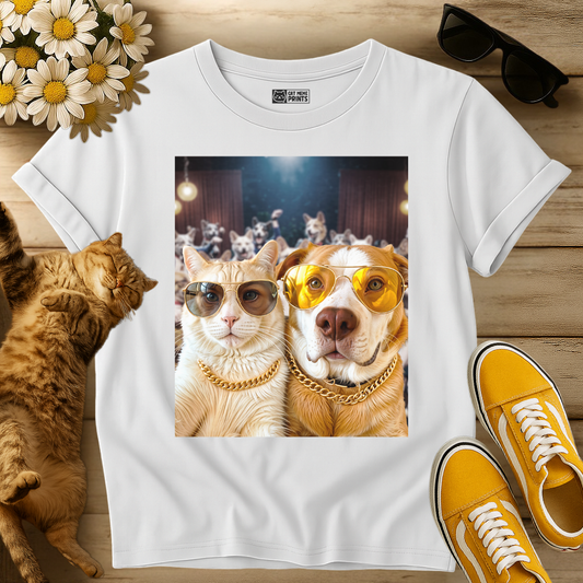 Cat & Dog Selfie in Dogs Party T-Shirt