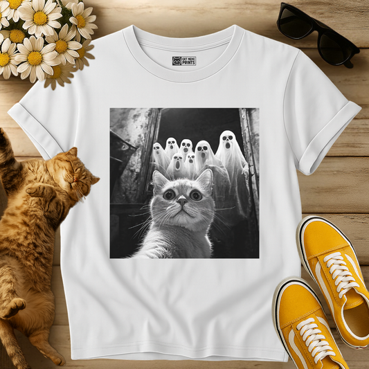 Cat Selfie With Ghosts Halloween T-Shirt