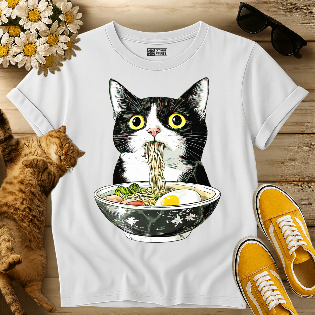 Tuxedo Cat Japanese Eating Ramen T-Shirt