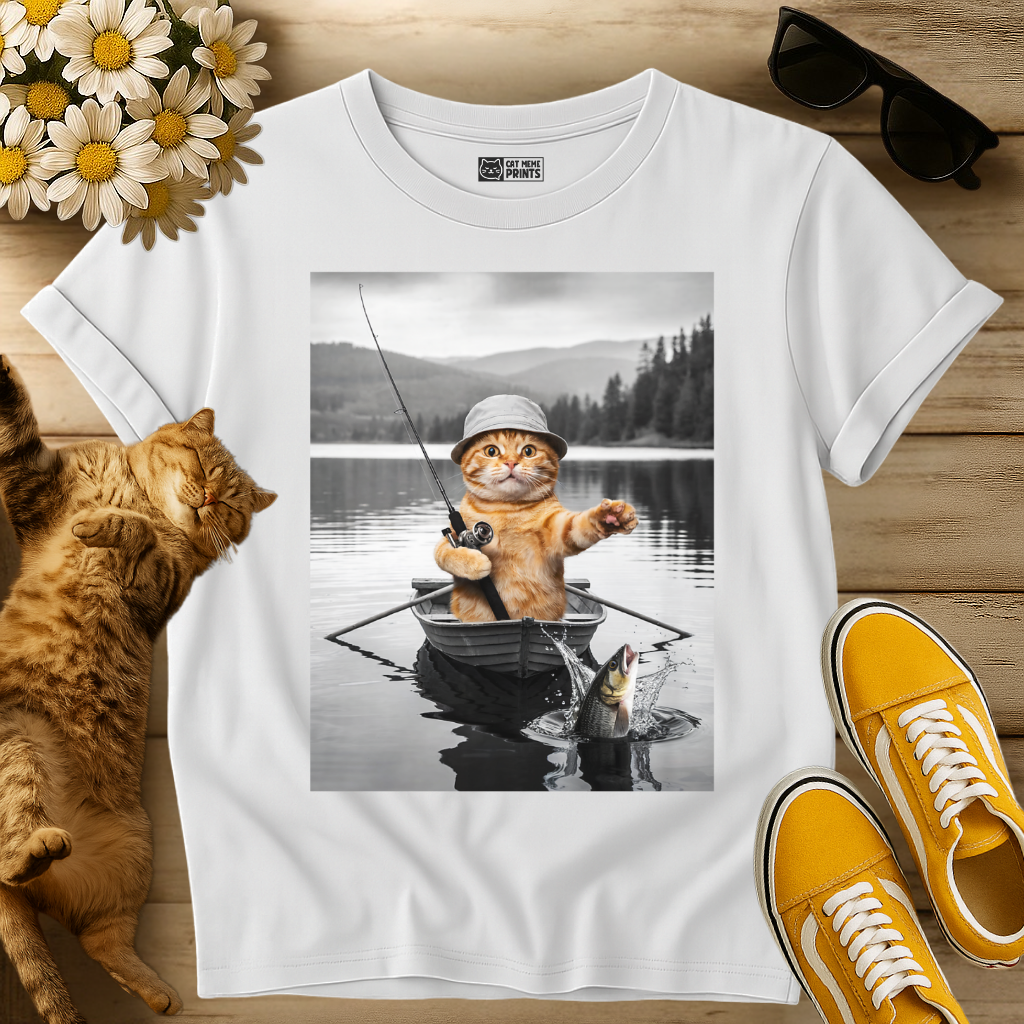 Cat Selfie Boat Fishing T-Shirt