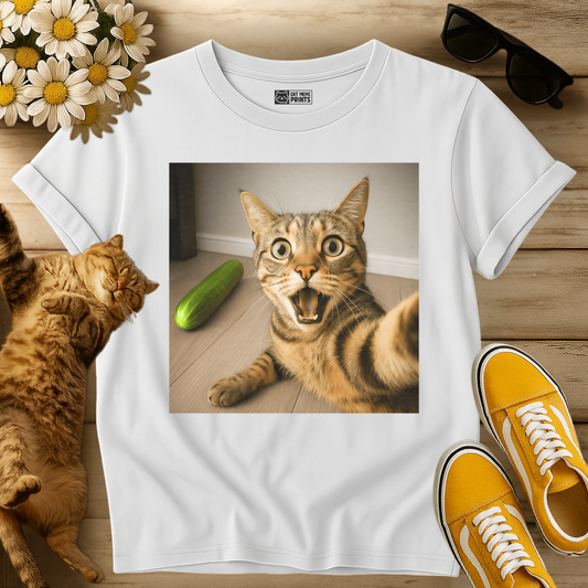 Shocked Cat Selfie With Cucumber T-Shirt