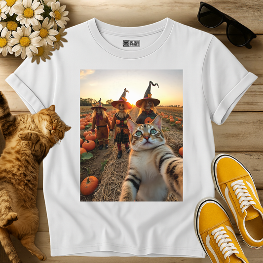 Cat Selfie with Scarecrow T-Shirt